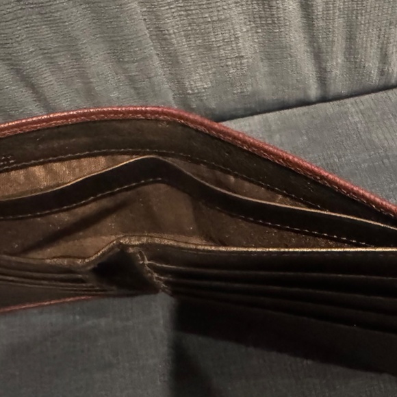 Burberry Leather Wallet - Picture 7 of 7